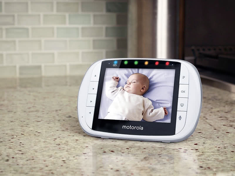 Baby Gear Essentials Motorola MBP36S video monitor review