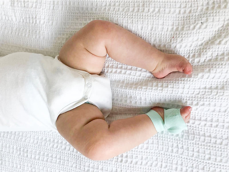 Owlet Smart Sock + Cam feet review - Baby Gear Essentials