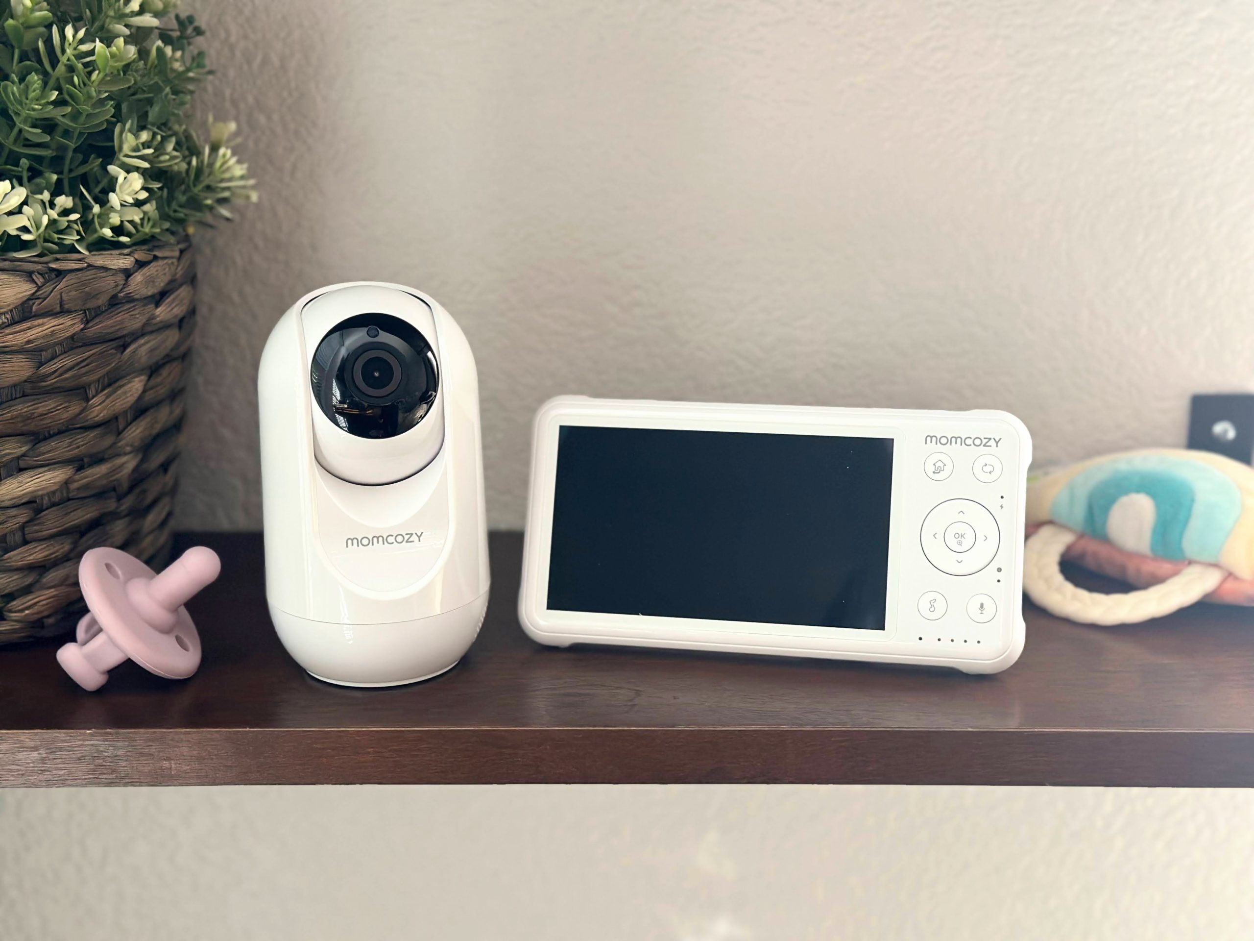 Momcozy Video Baby Monitor Review