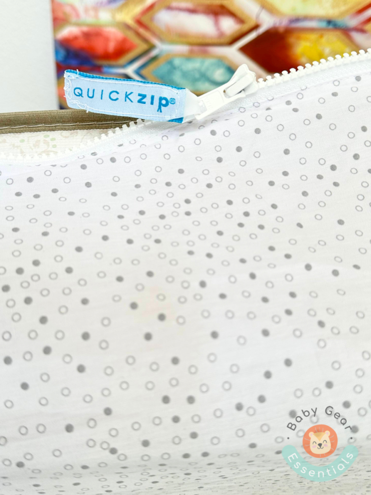 QuickZip Crib sheet set zipper close up